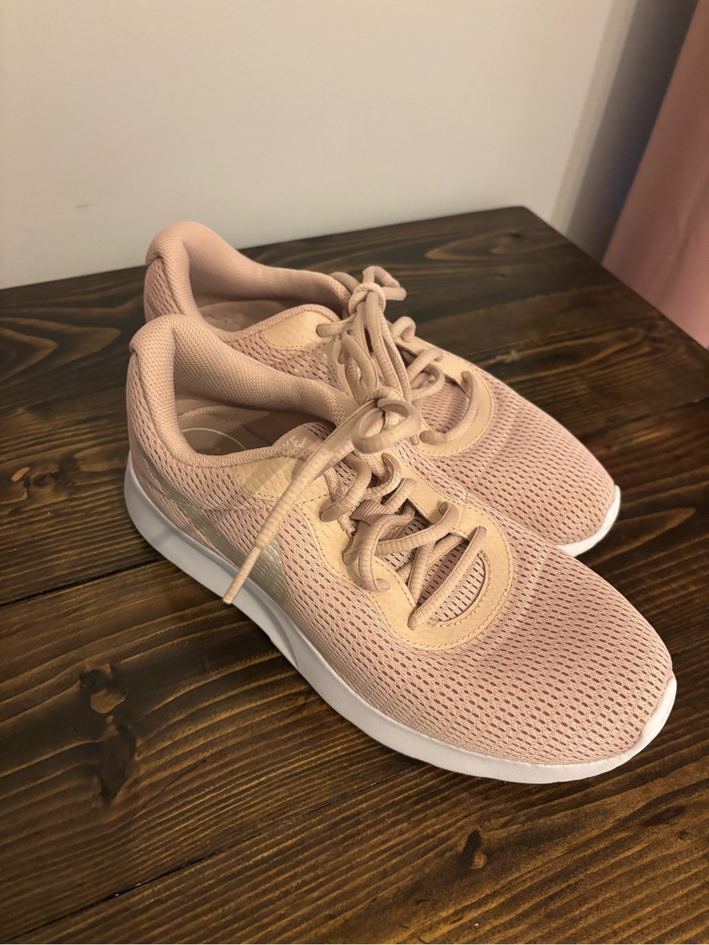 Nike Womens Tanjun Pink Running Shoes Sneakers Size 7